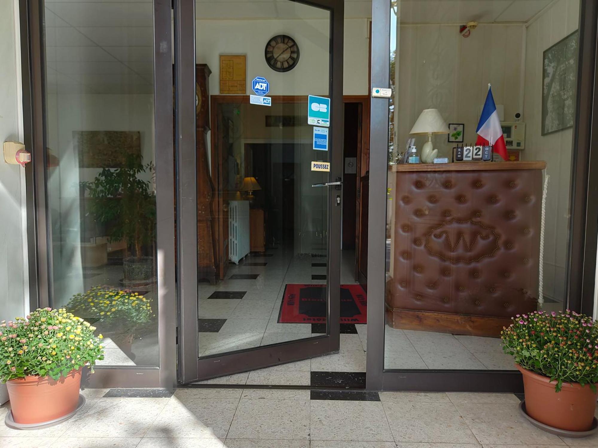 Will'S Hotel Нарбонна Экстерьер фото