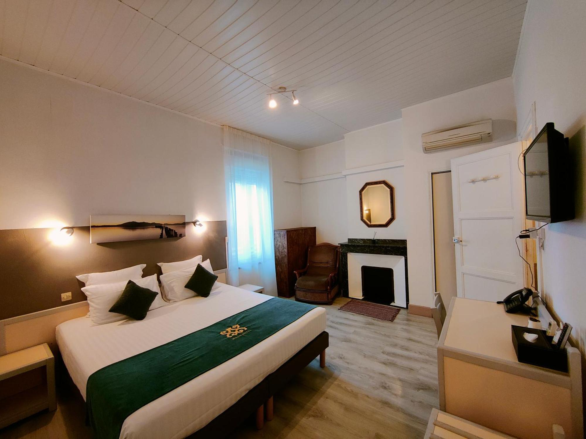 Will'S Hotel Нарбонна Экстерьер фото